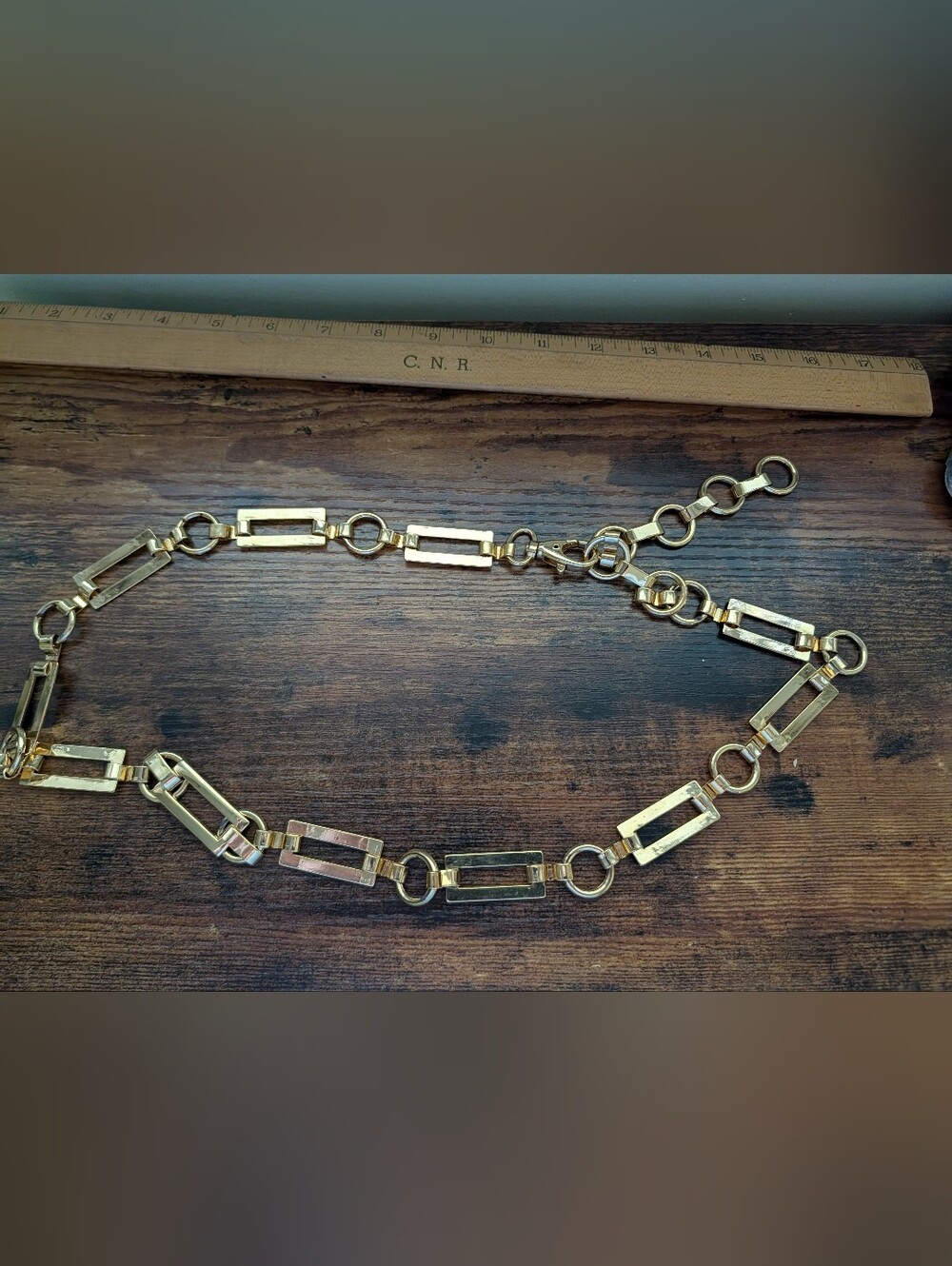 Vintage Womens Geometric Link Goldtone Belt